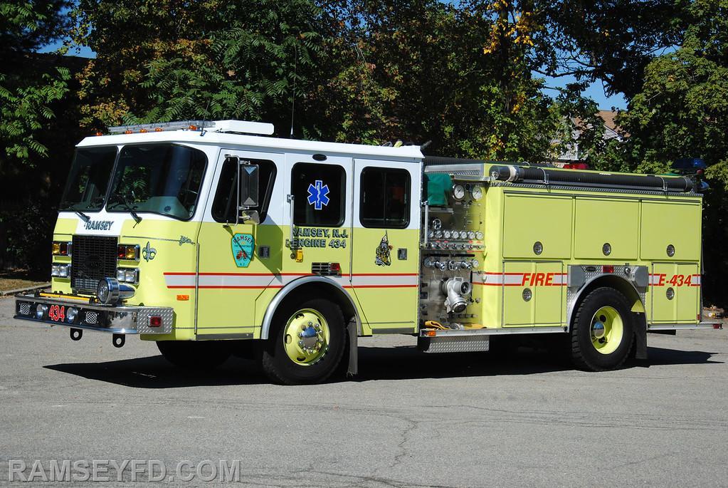 Engine 434 - 1994 E-One 1500gpm pumper (Previous 433 renumbered as Eng. 434 in 2014)